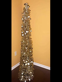 Reader Suzanne F's Christmas Tree